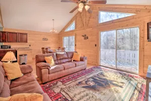Image of Hike and Swim Family Home in Albrightsville!