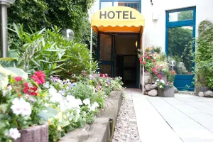Image of Cabo Nonsmoking-Hotel 