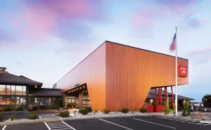 Image of Red Lion Hotel Wenatchee City Center