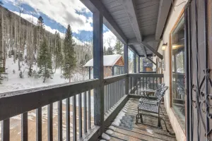 Image of Cozy Streamside Studio - 2 Mi to Taos Ski Resort!
