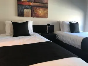 Image of Guiding Star Motel & Hotel
