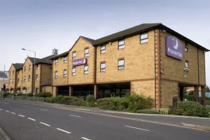 Image of Premier Inn London Romford - Mercury Gardens