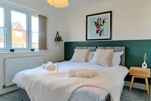 Image of Host Stay Hewitt Close