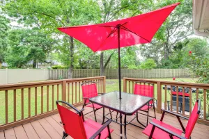 Image of Deck & Yard: Savannah Area Retreat!