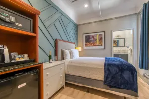 Image of Ram's Hotel