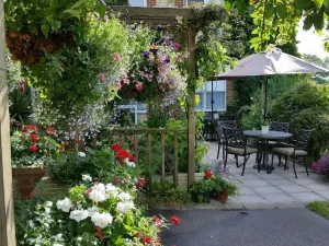 Image of Bolingbroke Arms & Hotel