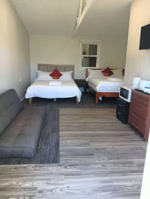 Image of 2 double and 1 sofa beds garden chalet, 7C Salisbury Road, Rotorua