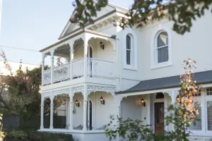 Image of Windarra on High