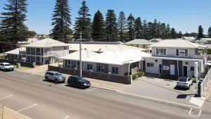 Image of Clearwater Motel Apartments