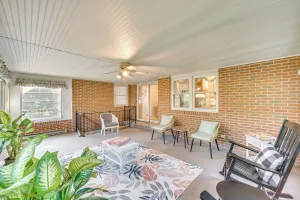 Image of Movie Room & Home Gym: Sinking Spring Home!