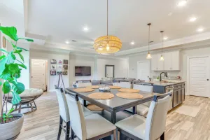 Image of 2 Mi to Beach: Bright Navarre Home w/ Fire Pit!