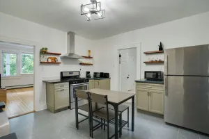 Image of Modern Hastings-on-hudson Home Near River!