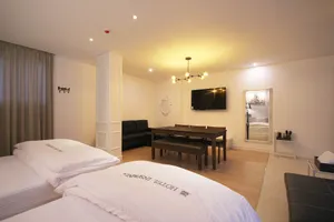 Image of Hotel Insomnia