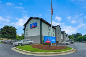 Image of Studio 6 Duluth GA Near Gas South District