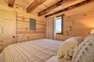 Image of Cabin on 35-Acre Farm in Blanchardville with Trails!