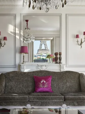 Image of Hôtel Plaza Athénée - Dorchester Collection