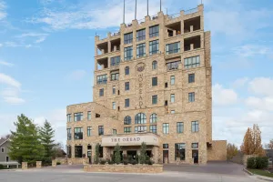 Image of The Oread