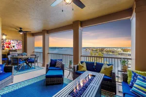 Image of Luxury Waterfront Condo W/pool & Views!