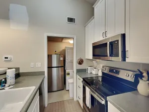 Image of Summer Place 671
