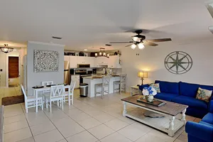 Image of Wendwood Condominiums F2
