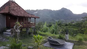 Image of Kubu Taru