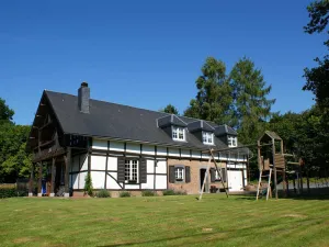 Image of House with a bubble bath in quiet surroundings