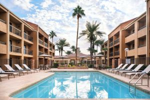 Image of Courtyard by Marriott Las Vegas Convention Center