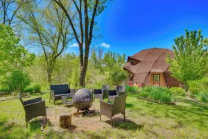 Image of Geodesic Dome House: 18 Acres on Baraboo River!