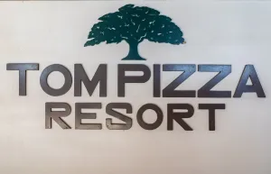 Image of Tom Pizza Resort