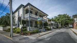 Image of Carriage Way Inn Bed & Breakfast Adults Only - 21 years old and up