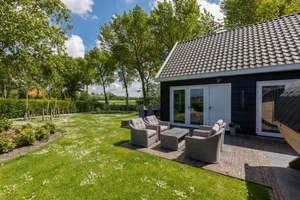 Image of Holiday Home in Vrouwenpolder With Garden