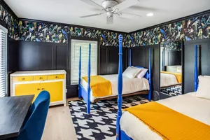 Image of Sunnyside Cottage 3 Bedroom Home by RedAwning