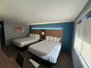 Image of Super 8 by Wyndham Mankato