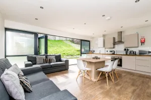 Image of City Apartments - Monkbar Mews