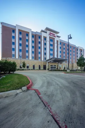 Image of Hampton Inn & Suites Houston Sugar Land