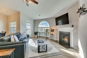 Image of Easy Access to Dtwn: High Point Condo