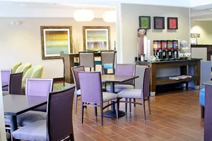 Image of Hampton Inn Tampa/Rocky Point-Airport