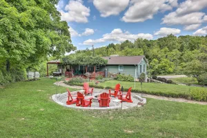 Image of Family-Friendly Brookville Home with Hot Tub!