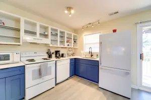 Image of Walk to Atlantic Beach: Townhome w/ Patio!