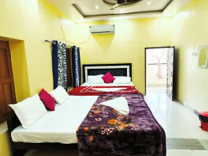 Image of Hotel Dev Kashi