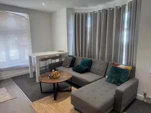 Image of Modern 2 Bed Apartment London Lewisham Catford - Perfect for Long Stay