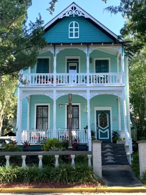 Image of Peace & Plenty Inn Bed and Breakfast Downtown St Augustine-Adults Only