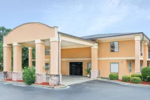 Image of Days Inn by Wyndham Blythewood North Columbia
