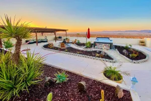 Image of Chic Joshua Tree Pad with Mountain Views and Hot Tub
