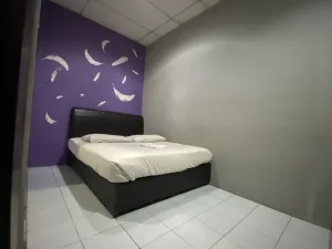 Image of OYO 89760 Harmoni Inn Hotel