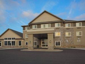 Image of Gateway Park Hotel and Suites - Sioux Falls -Tea