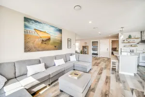 Image of Bright Kitty Hawk Home w/ Hot Tub, Walk to Beach!