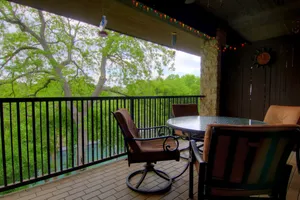 Image of Delroy Curly Rays Comal Condo CW C211