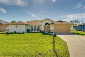 Image of Port Charlotte Home ~ 3 Mi to Beach & Harbor!