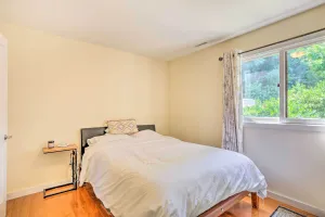 Image of Sun-Lit Vernon Condo Less Than 2 Mi to Ski Resort!